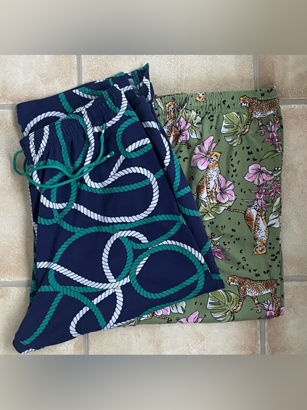 Cuddl Duds 2 pair lightweight graphic print pockets drawstring elastic waist; 1X